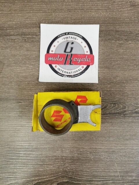 NOS SUZUKI T20 TC250 1965 - 1969 LOW SPEED GEAR SHIFTING FORK 25211-11000 S51