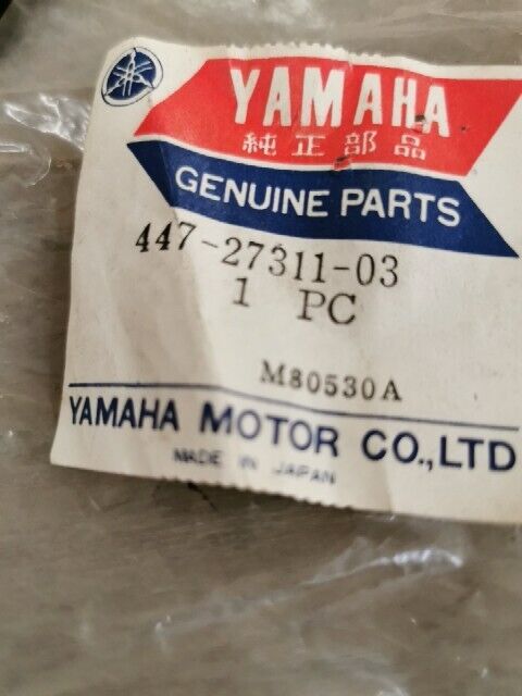 NOS YAMAHA TX650 1974 - 1976 XS650 1975 STAND SIDE 447-27311-03-00 Y147
