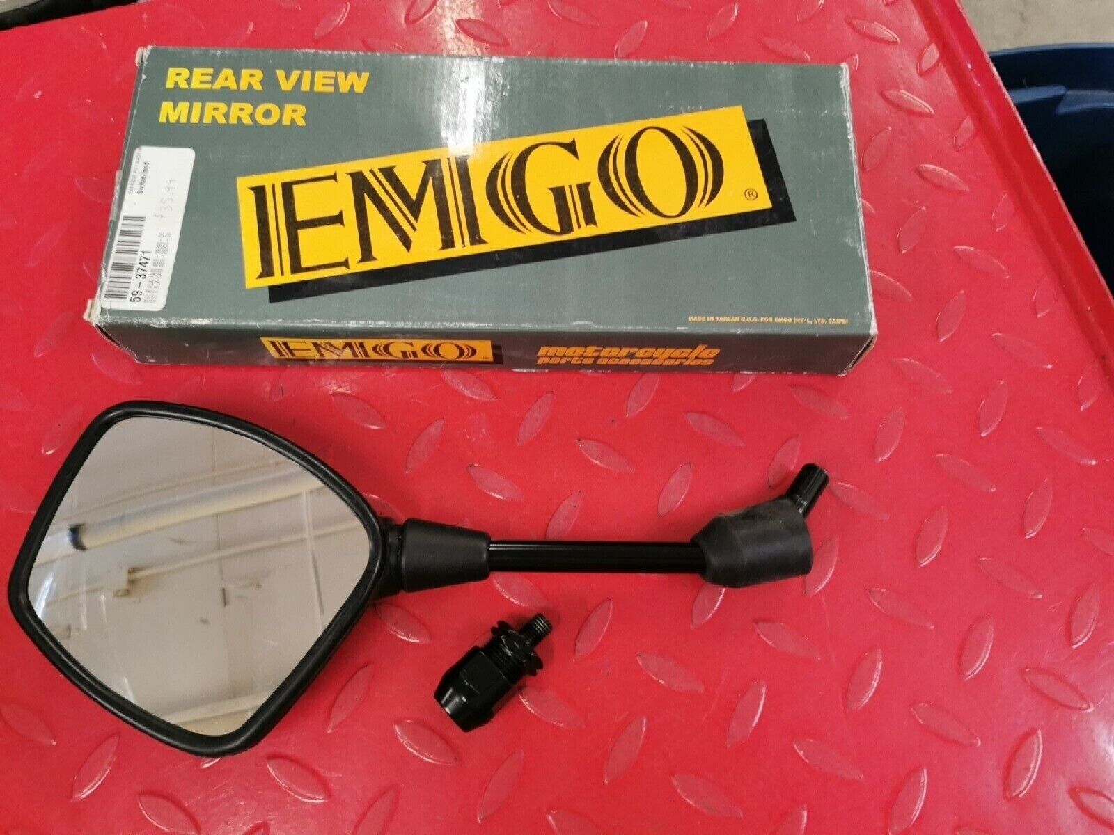 NOS YAMAHA  Xj600 1992 - 1994  EMGO MIRROR RIGHT SIDE  4BR-26290-00-00 J6