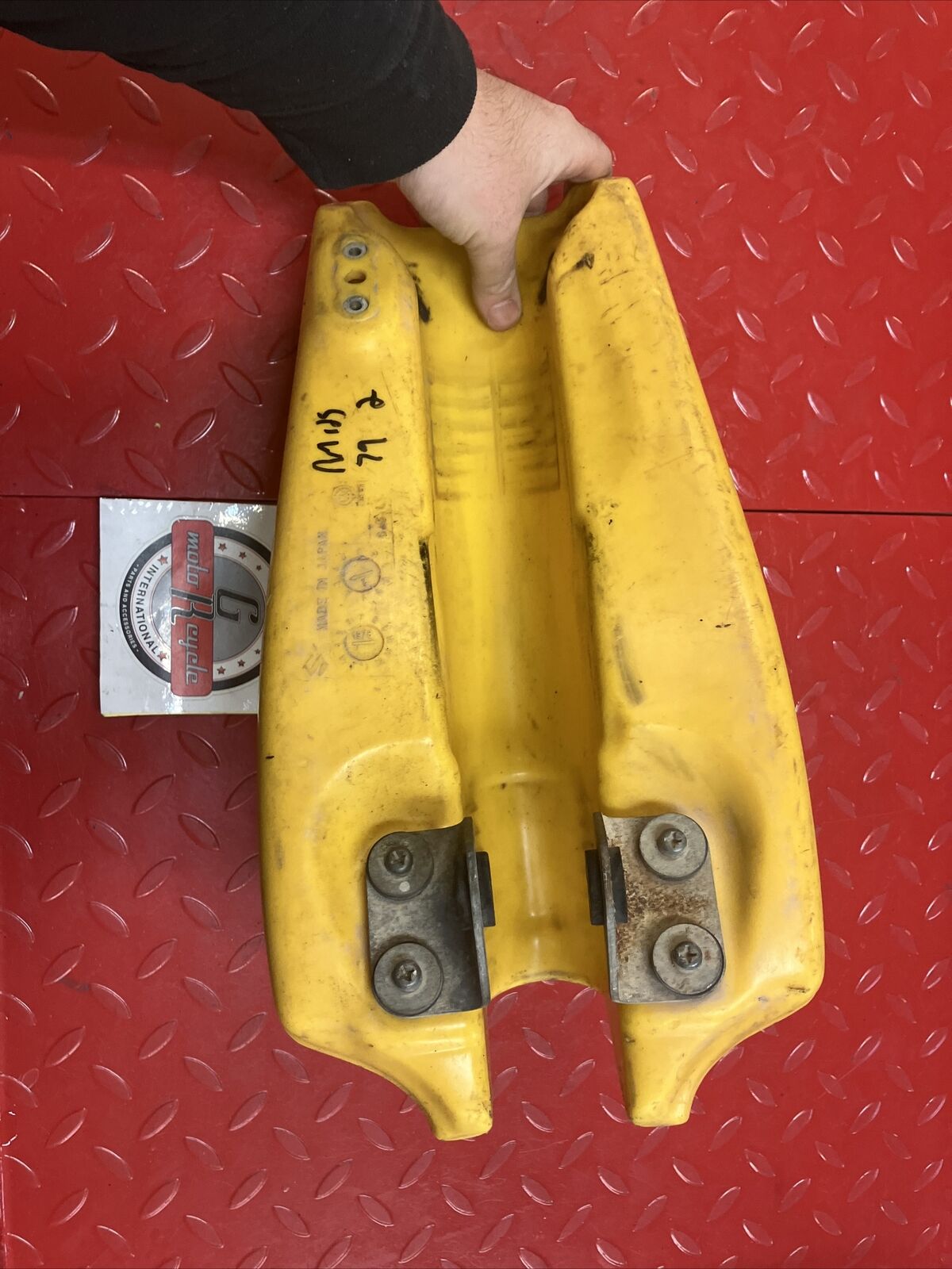 Suzuki RM125 1979 fuel tank gas petrol reservoir 2