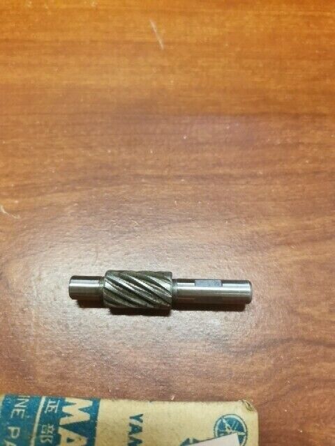 NOS Yamaha AT1 AT2 AT3 CS5 CT1 DS6 DS7 DT1 METER GEAR 214-25138-00-00 Y135
