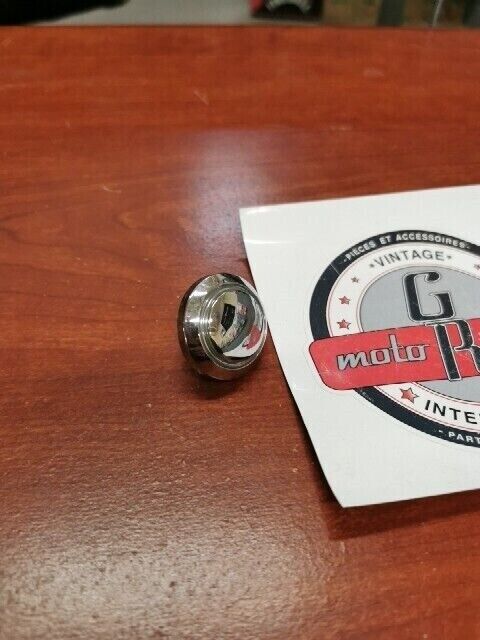 NOS Yamaha XVZ12 XVZ13 XJ700 FZX700 VMX12 YX600 GRIP CAP 26H-2628J-00-00 Y102