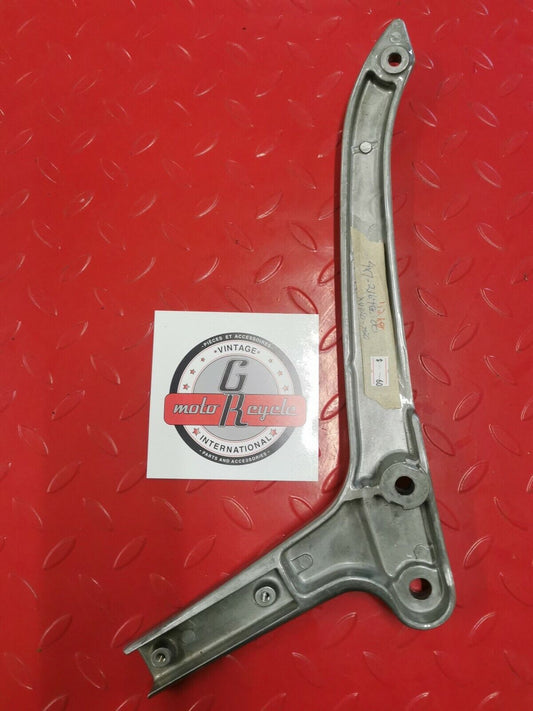 NOS Yamaha XV750 XV920 FRONT FENDER REAR Stay 2 4X7-2164G-00-00 Y8