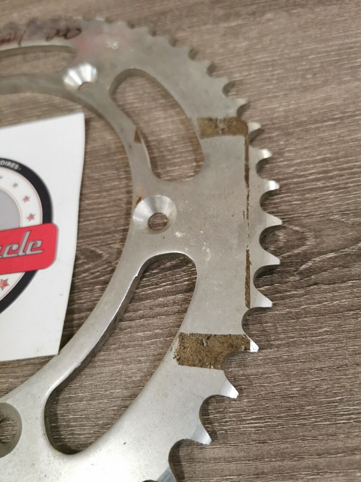 NOS HONDA CR450R SPROKET ALUMINIUM 56T 41204-KA4-000 H60
