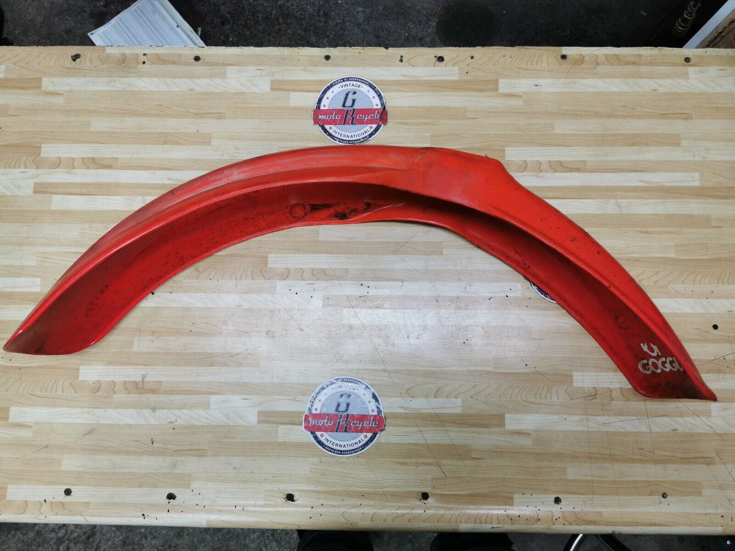 Honda CR125R 1984 front fender plastic fairing CR250R CR500R 61100-KA3-730ZA G