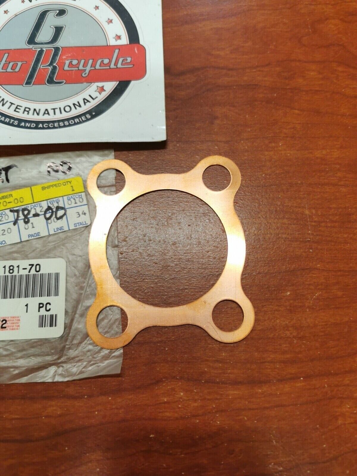 NEW NOS Yamaha MX100 DT100 RT100 CYLINDER HEAD GASKET 304-11181-70-00 Y95
