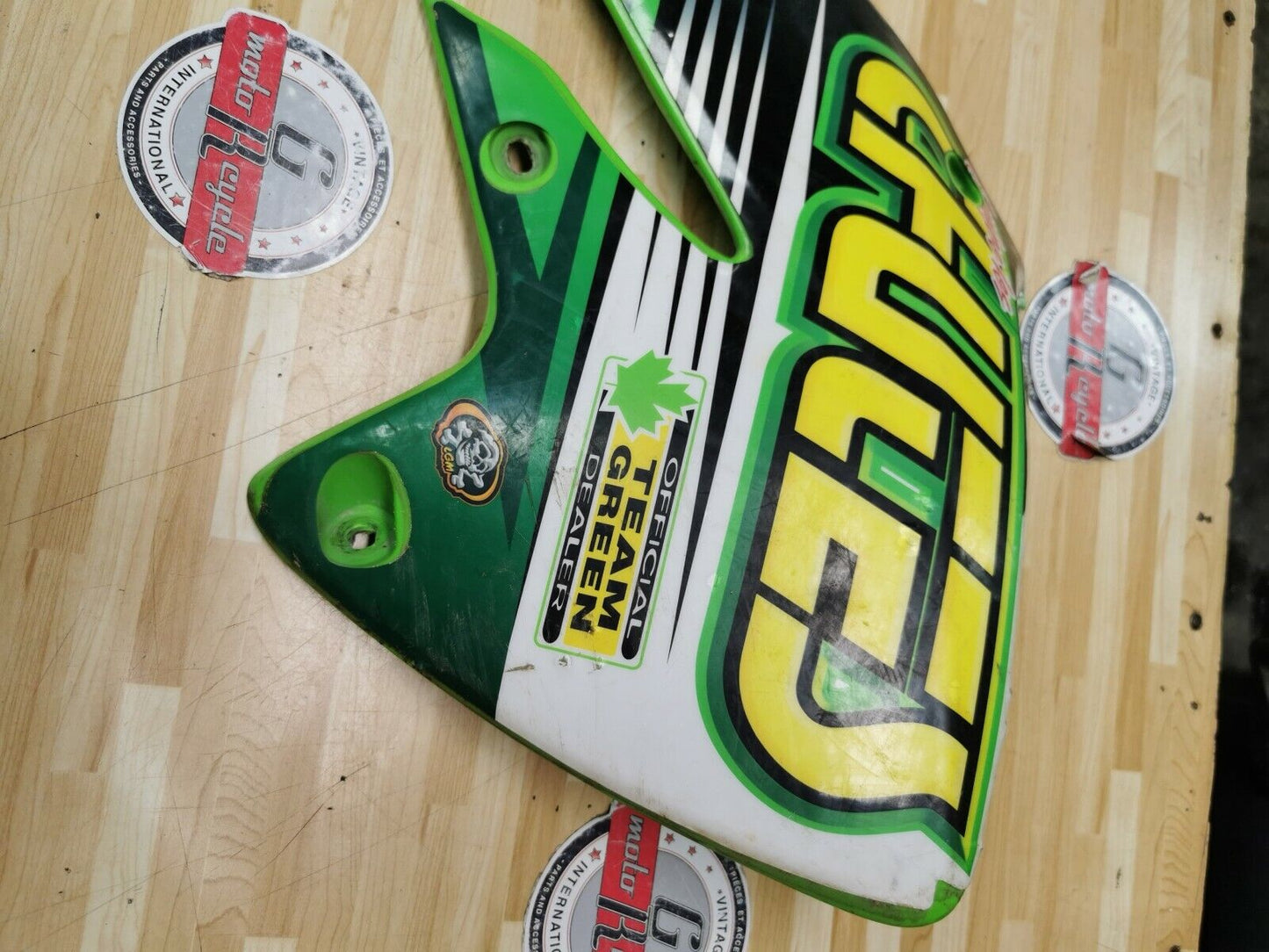 Kawasaki KX250F 2005 right fuel tank radiator shroud cover panel