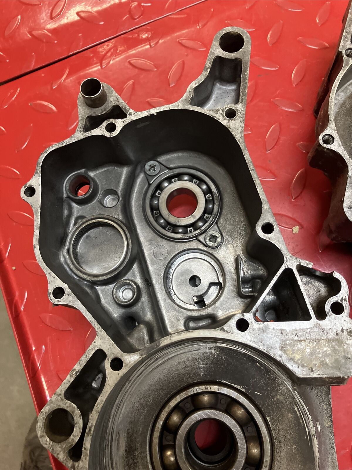 Honda CR250R 1984 left right crankcase set 111A0-KA4-741 2