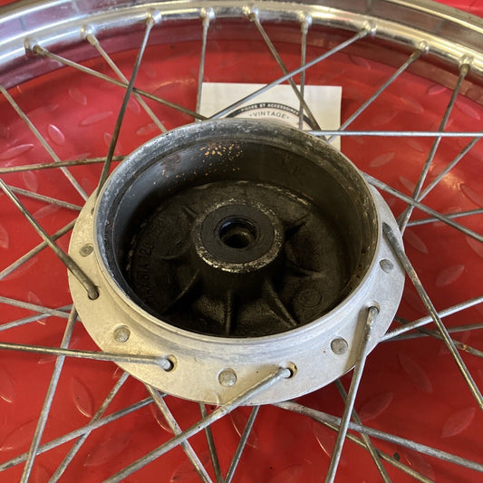 Kawasaki KE125 1978 front wheel hub rim