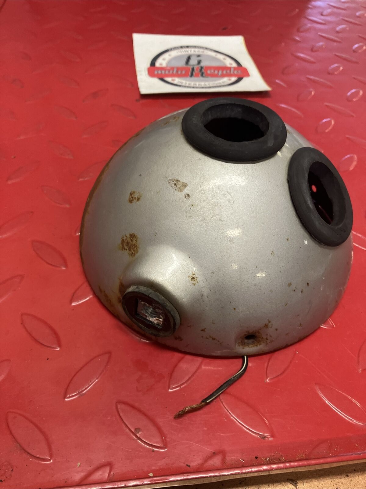 Suzuki RV90 1975 Headlight bucket head light housing