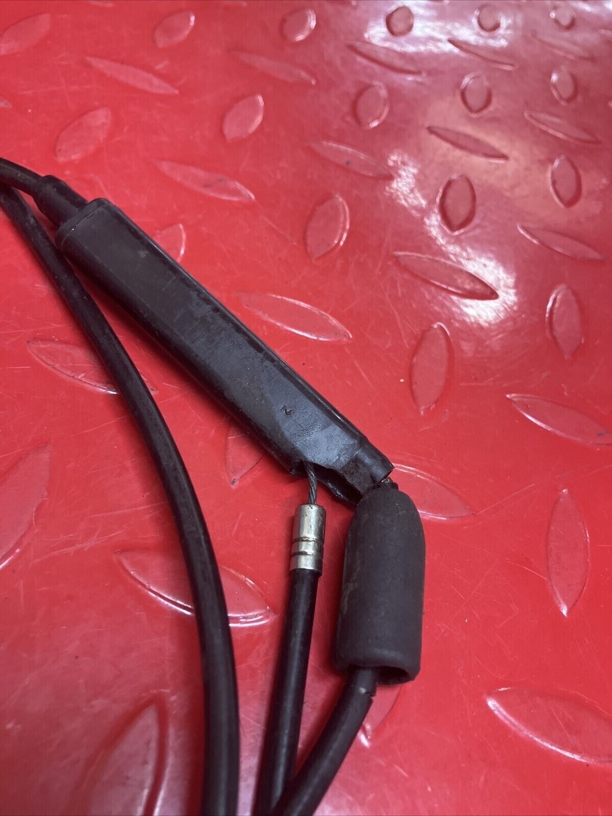 Suzuki RV125 1975 Throttle cable