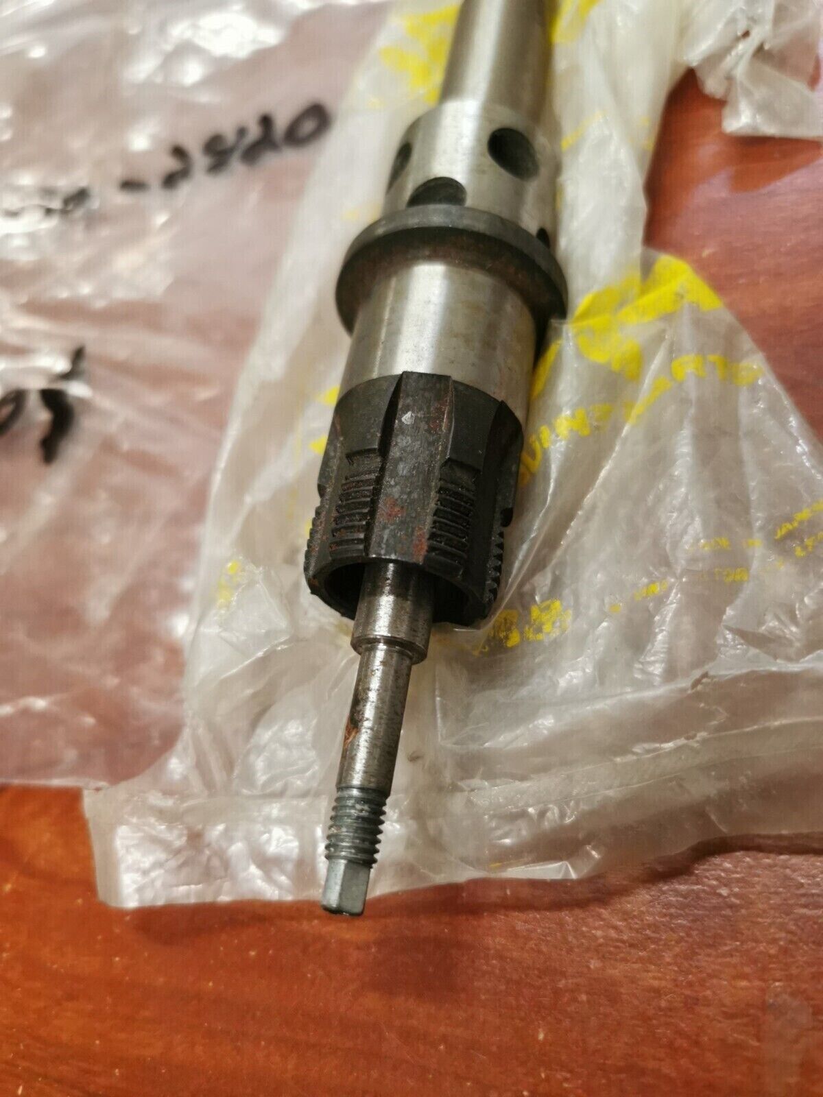 NOS SUZUKI TC125 DRIVESHAFT DRIVE SHAFT 24130-28200 S30