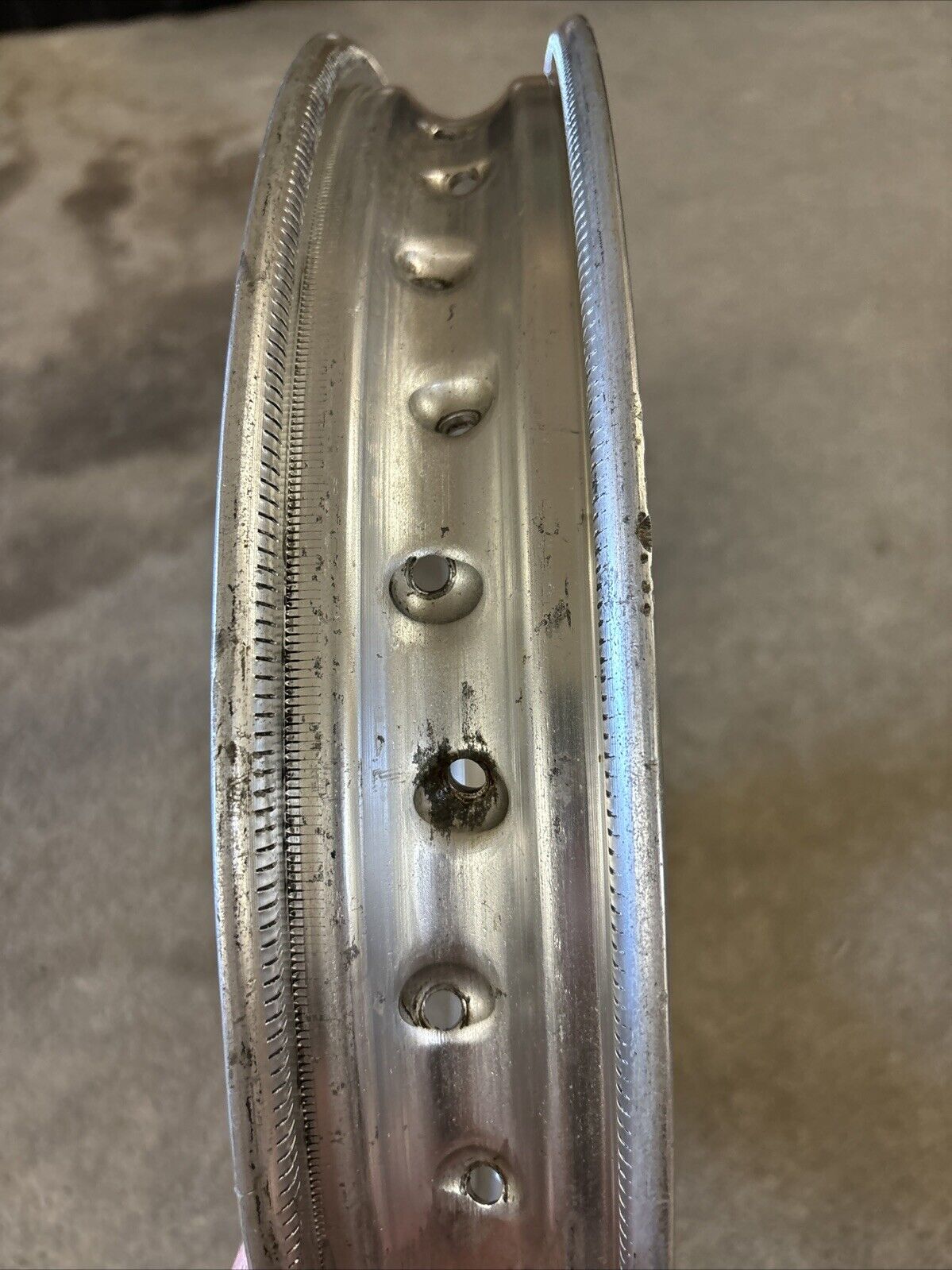 Yamaha TX650 TX750 XS650 REAR RIM 2.15X18 94421-18146-00 YB3