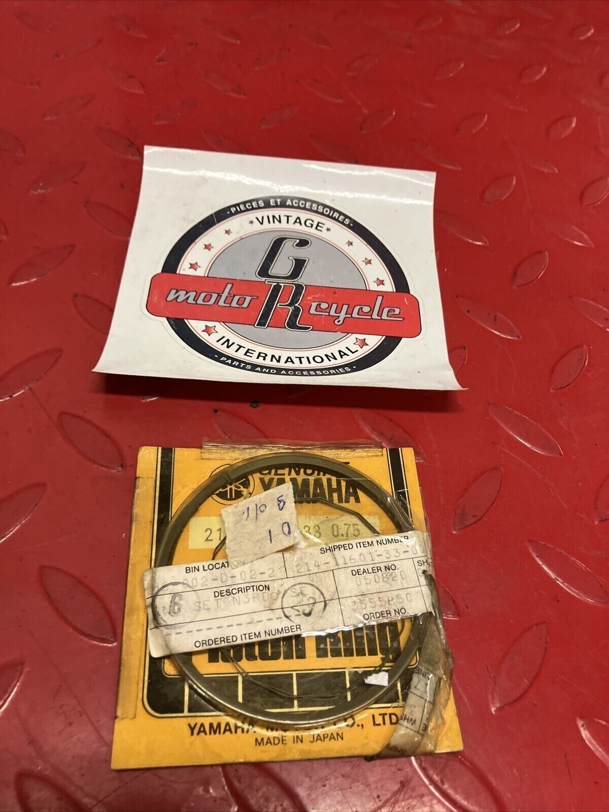 NOS YAMAHA DT1 PISTON RING SET 3RD 0S 214-11601-33-00 Y67