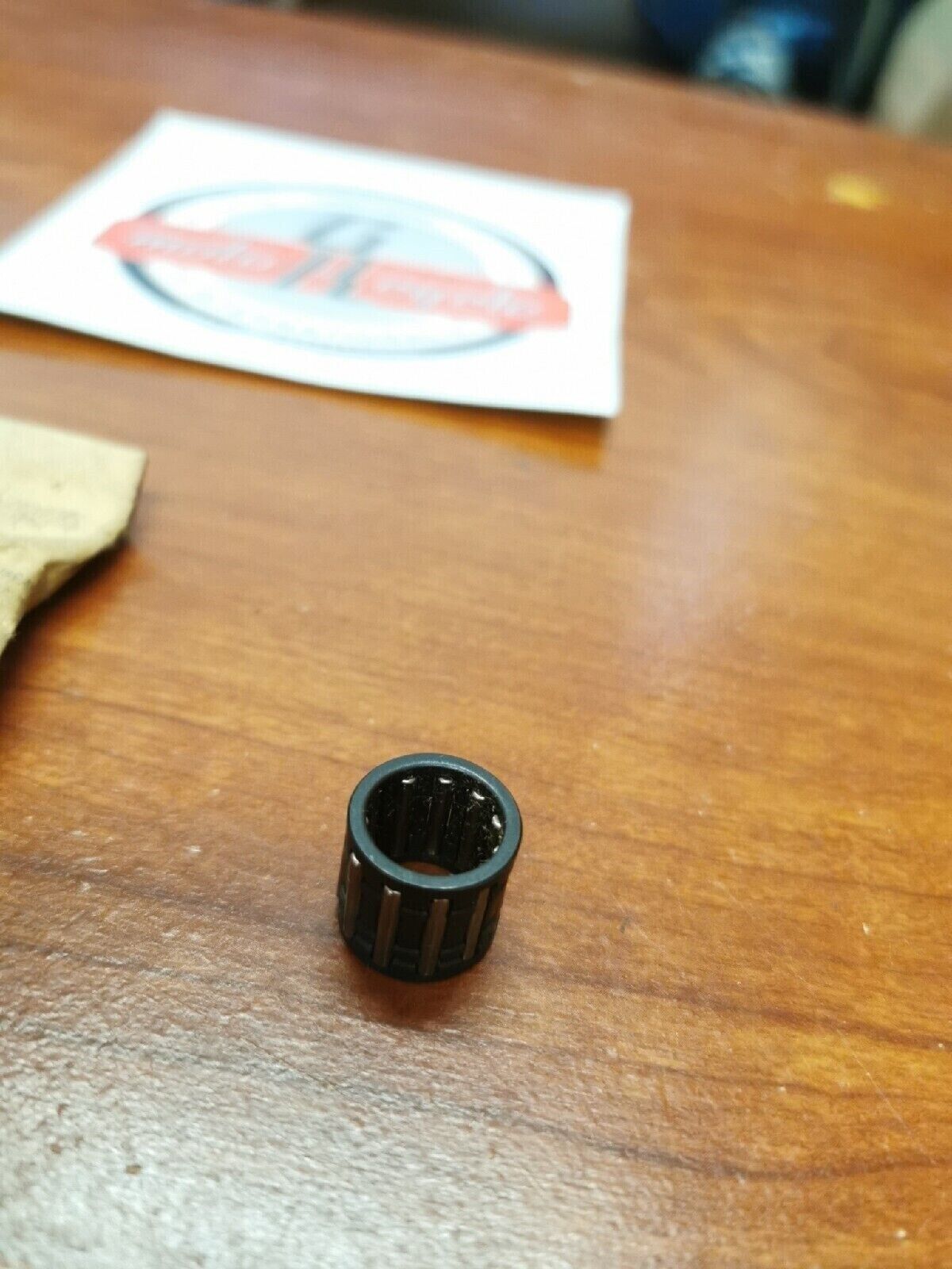 NOS Yamaha CYLINDER PIN NEEDLE BEARING 93310-212H4-00 Y70