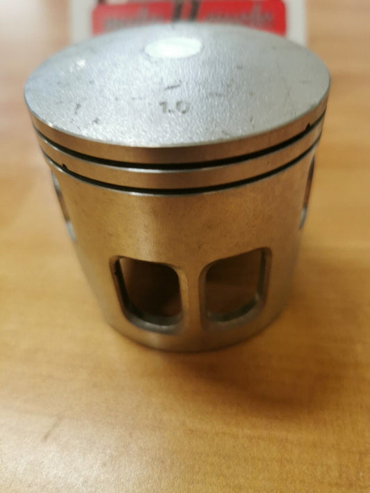 NOS YAMAHA IT175 1977 1978 PISTON 4 O.S. 1.00 1W2-11638-10-00 Y45