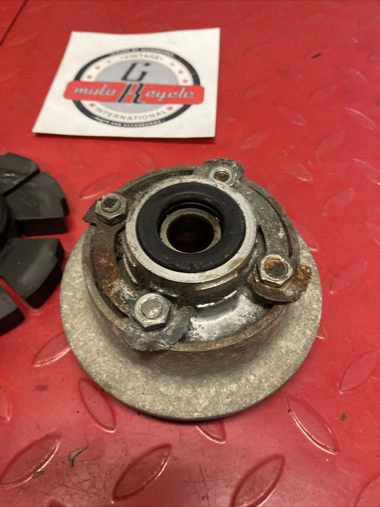 Suzuki RV90 1975 Rear wheel hub drum sprocket mount holder rubber cushion