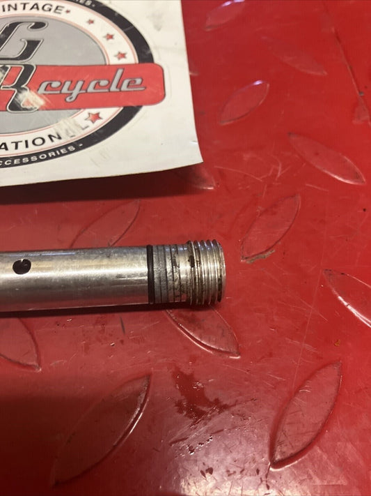 Suzuki RV125 1975 tachometer drive gear sleeve