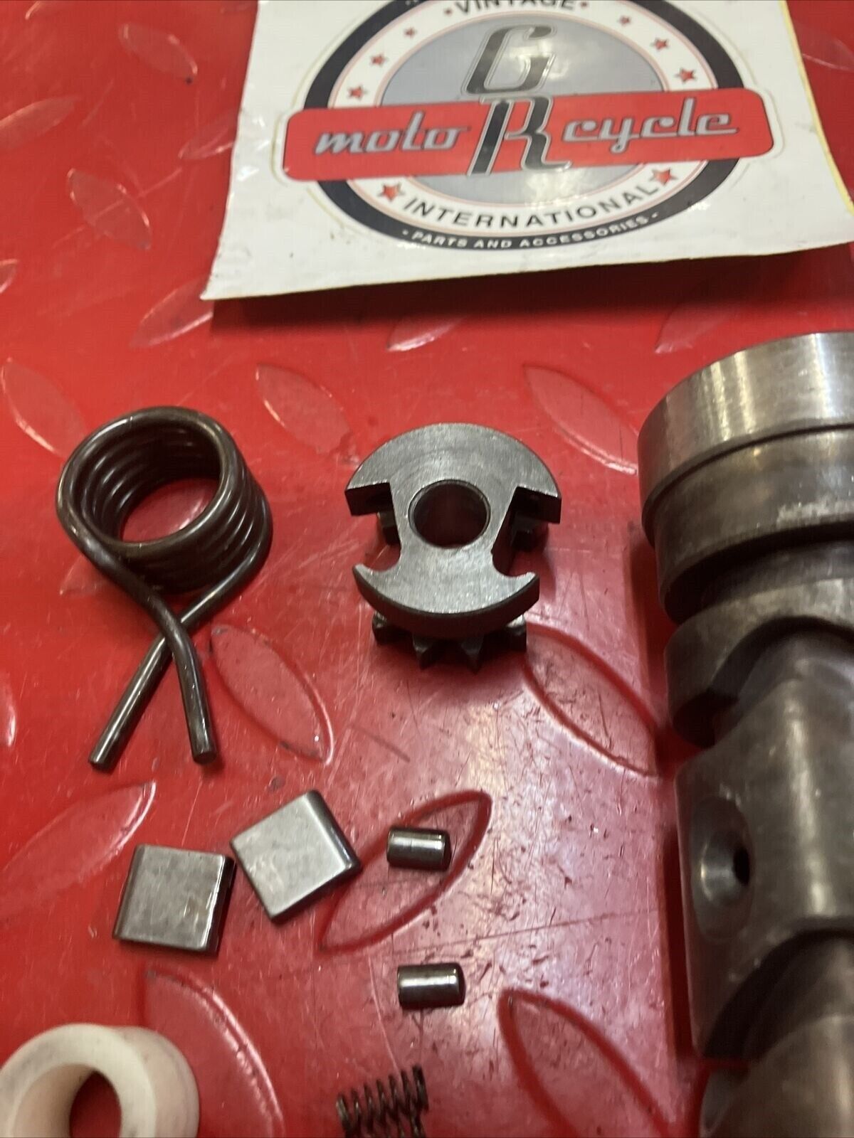 Suzuki RM125 1980 transmission gearshift gear shift drum cam 25310-14100