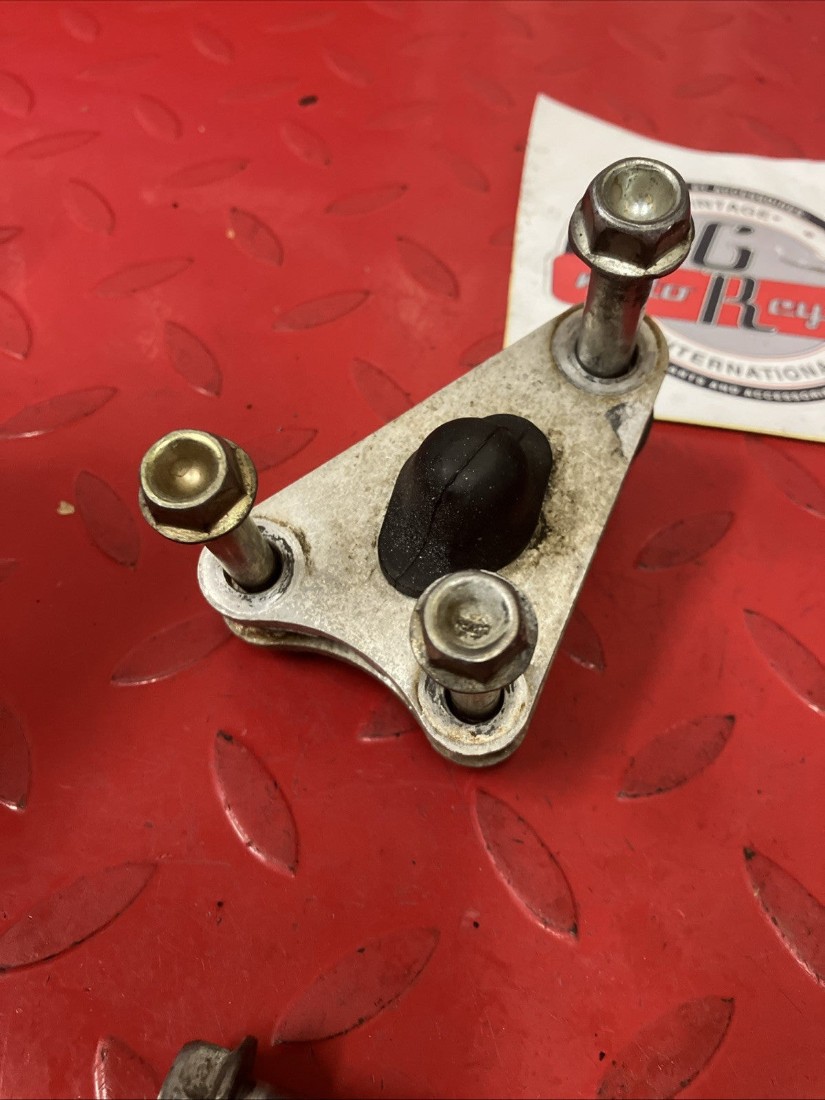 Honda CR250R 1991 Engine motor mounting bolt plate hanger head bracket 1990