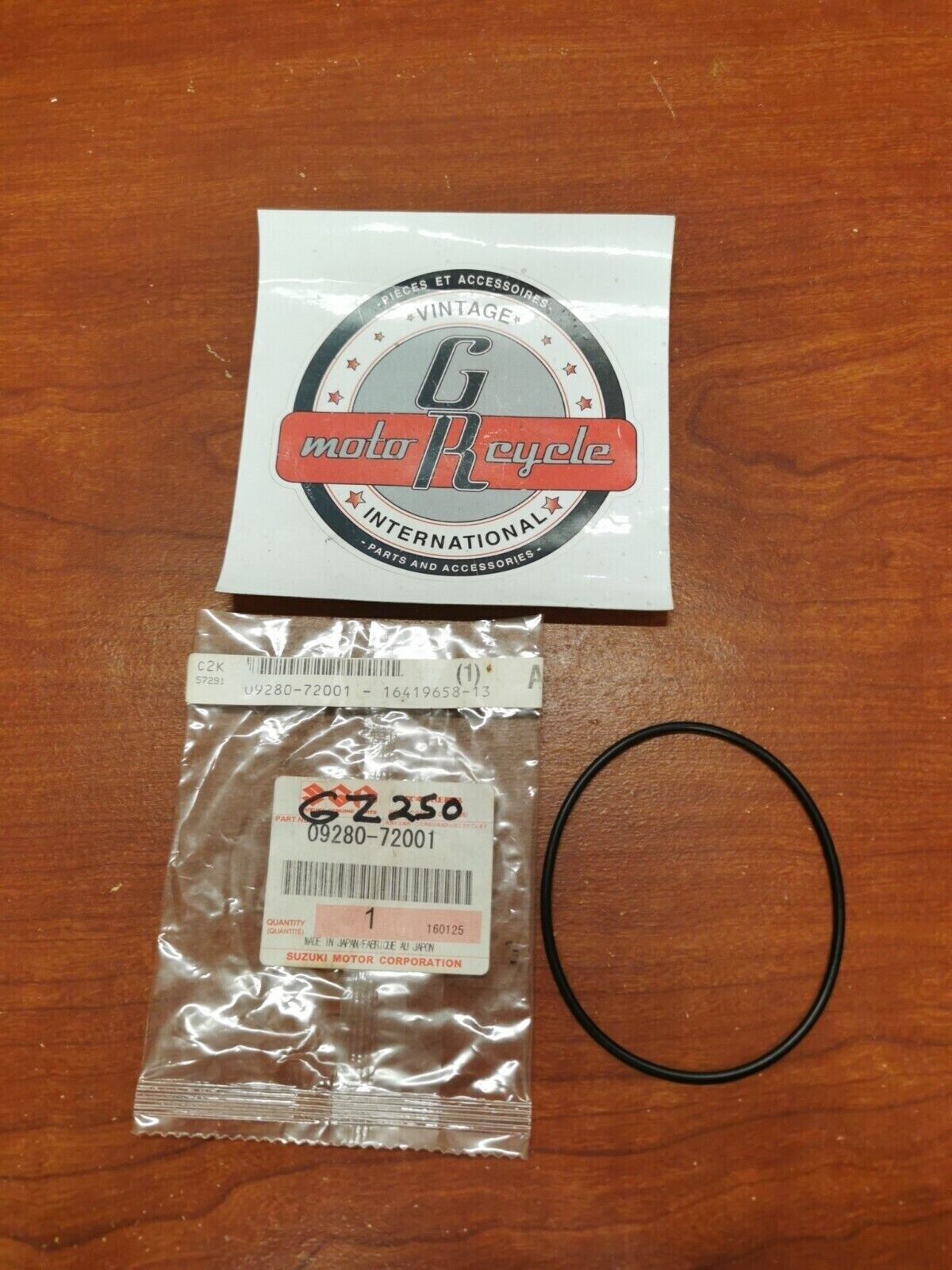 NOS Suzuki GZ250 LS650 DR-Z250 DR650 O-RING 09280-72001 S17