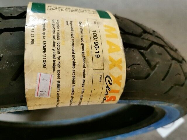 NOS MAXXIS CLASSIC 100/90-19 57H MOTORCYCLE FRONT TIRE WHITE WALL