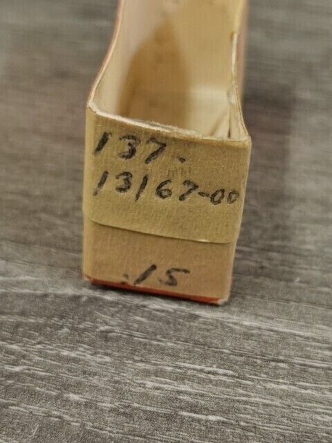 NOS YAMAHA CS5 RD125C TA125 YZ125D TR3 R5 MX250 GASKET 137-13167-00-00 Y168