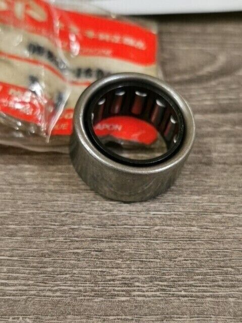 NOS SUZUKI GV1200GLF GV700GLF LT230G  BEARING 16X24X12 09263-16022 S54