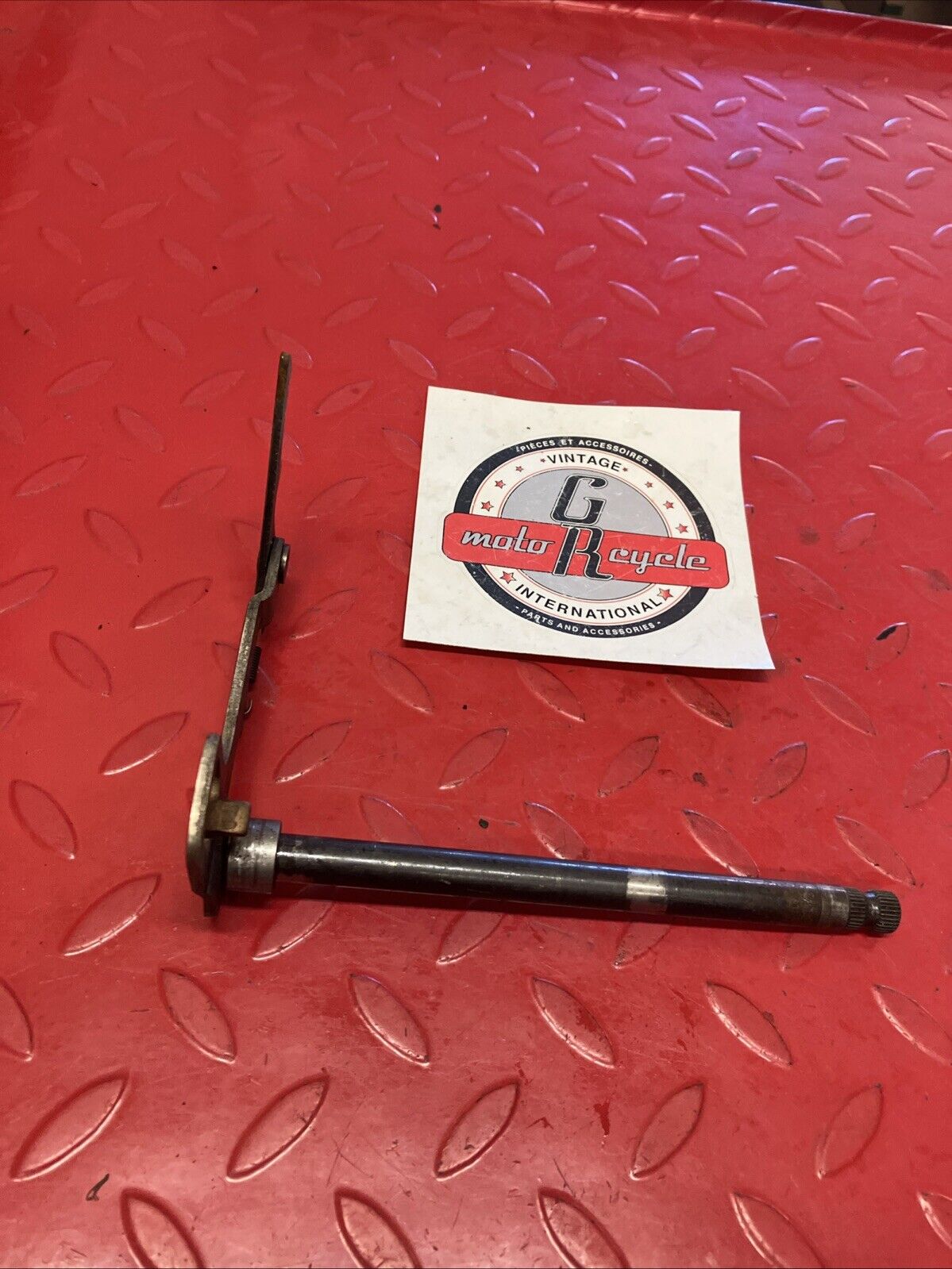 Kawasaki G4TR 1973 transmission gearshift gear shift shaft spindle