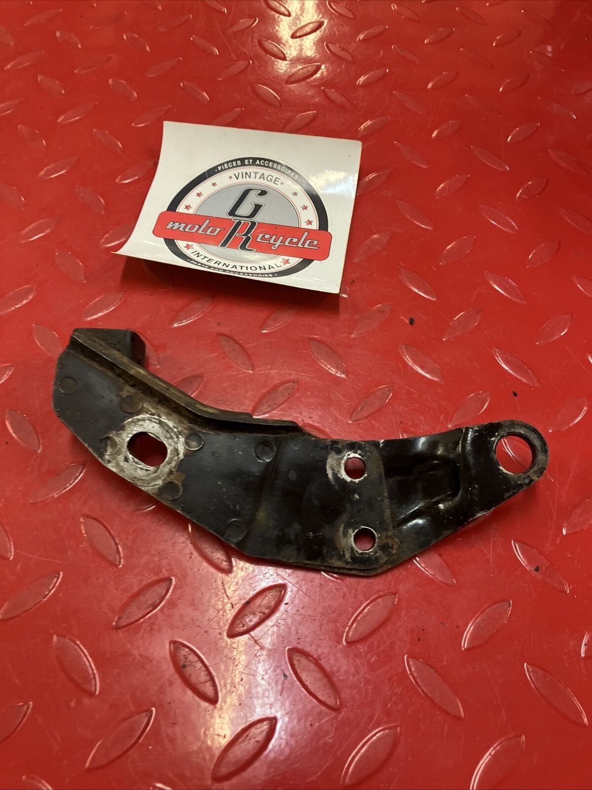 Yamaha RD400 1977 Left side muffler stay footpeg bracket holder 1976 1978