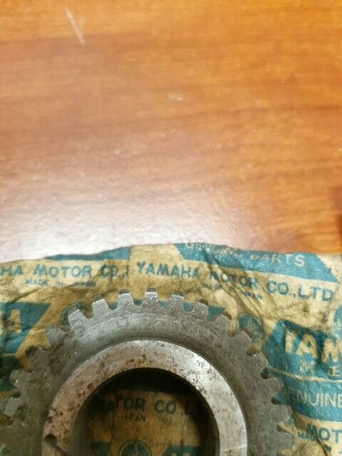 NOS Yamaha 1973 1974 TX750 PRIMARY DRIVE GEAR MARKED 56 341-16111-00-56 Y118