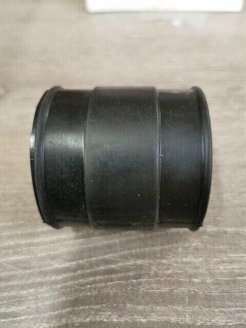 NOS SUZUKI GT550 1975 - 1977 PIPE INTAKE 13111-34100 S40