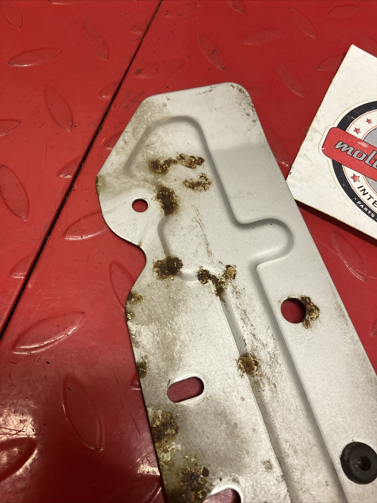 Suzuki RV90 1975 fuel tank protector plate guard