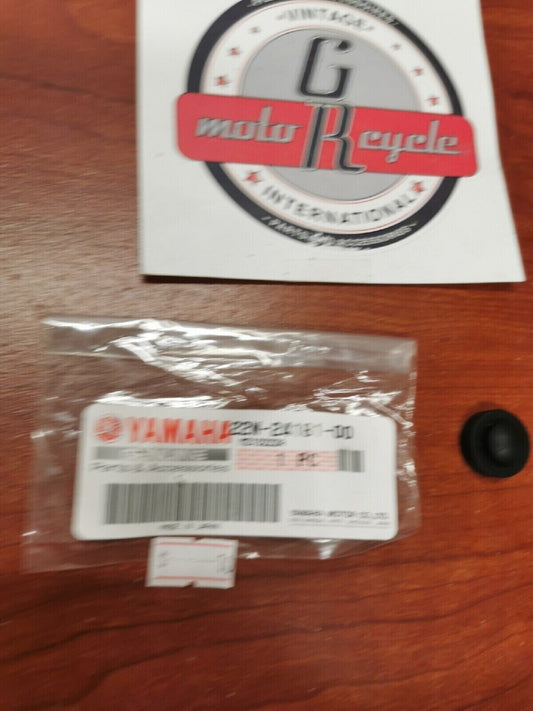 NEW NOS Yamaha LOCATING DAMPER 22W-24181-00-00 Y68