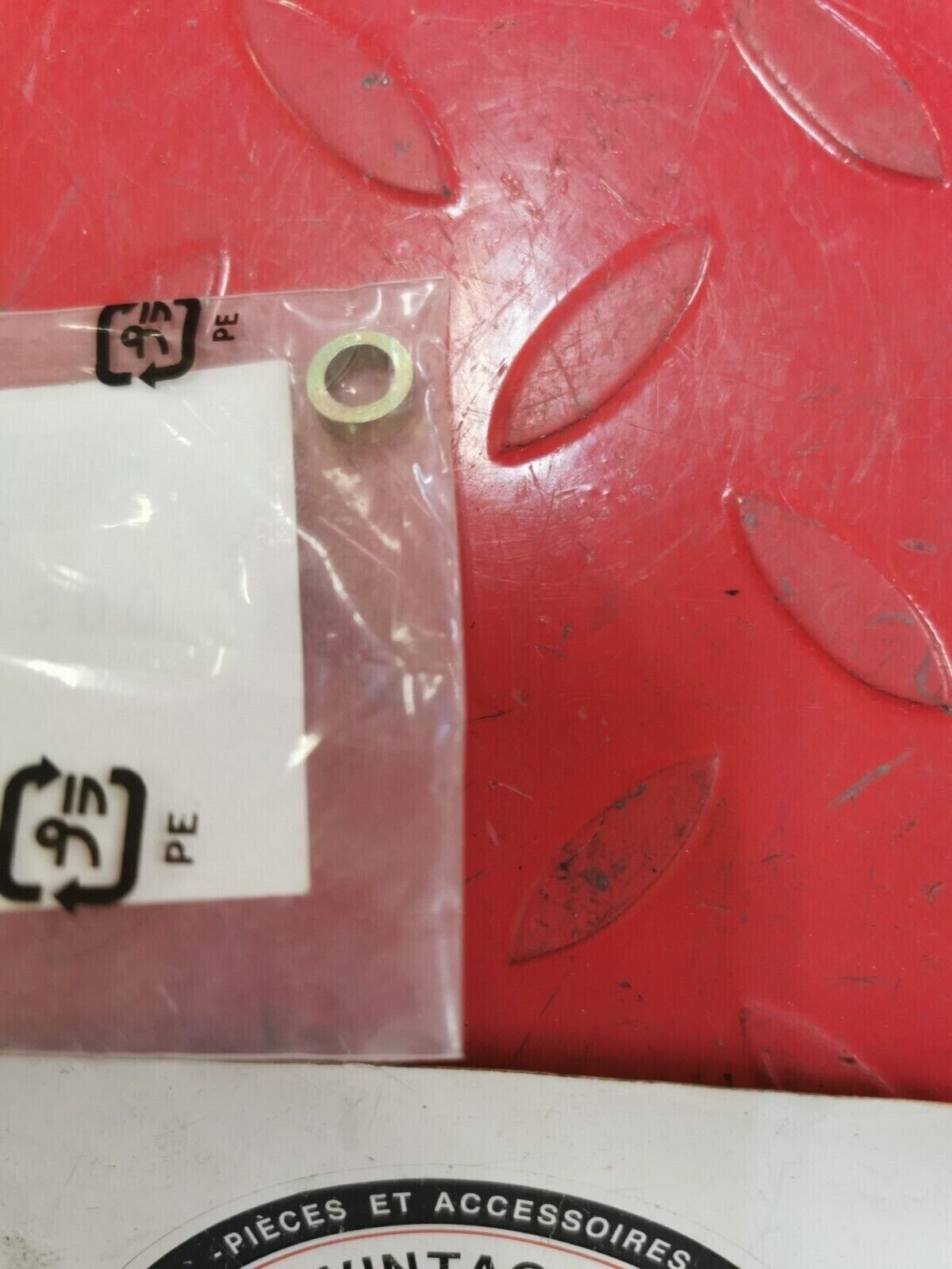 NOS Honda XR200 TRX500 TRX400 TRX450 COLLAR 52156-353-300 H25