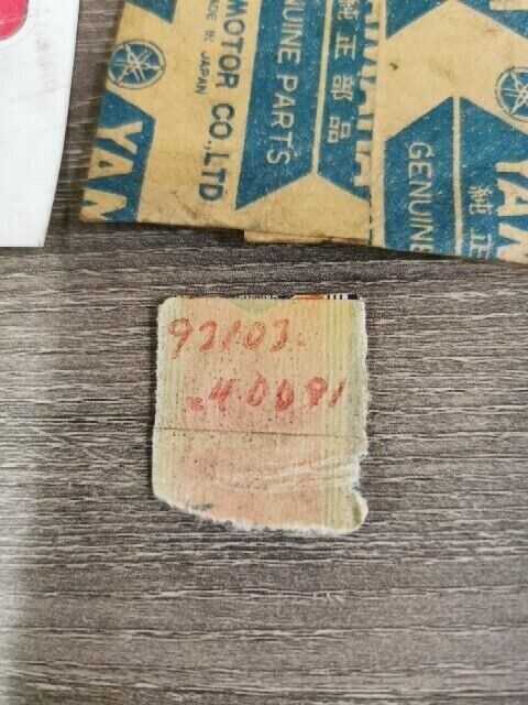 NOS YAMAHA IT250F YZ400F DT250D WR250ZD IT425G OIL SEAL 93103-40091-00 Y159