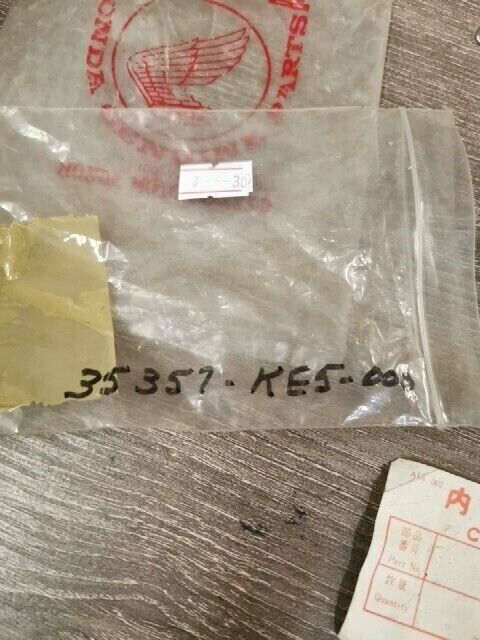 NOS HONDA CB175 CL175 VF1000F XL350 XL175 SPRING STOP SWITCH 35357-KE5-000 H89