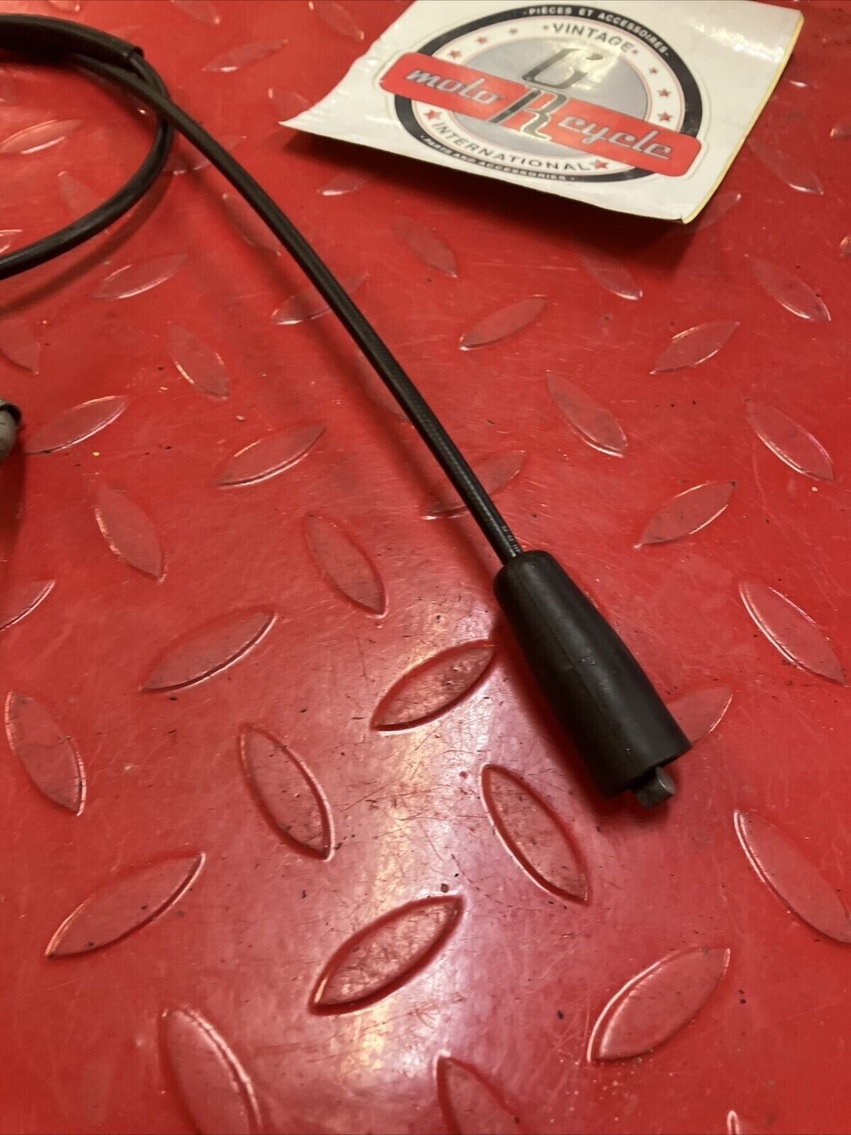 Suzuki RM125 1985 throttle cable 1984