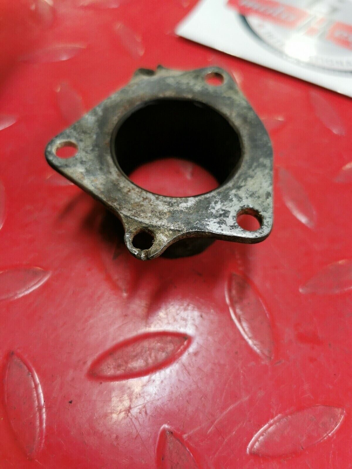 Suzuki RM125 1982 exhaust manifold pipe header flange holder 1981 1983