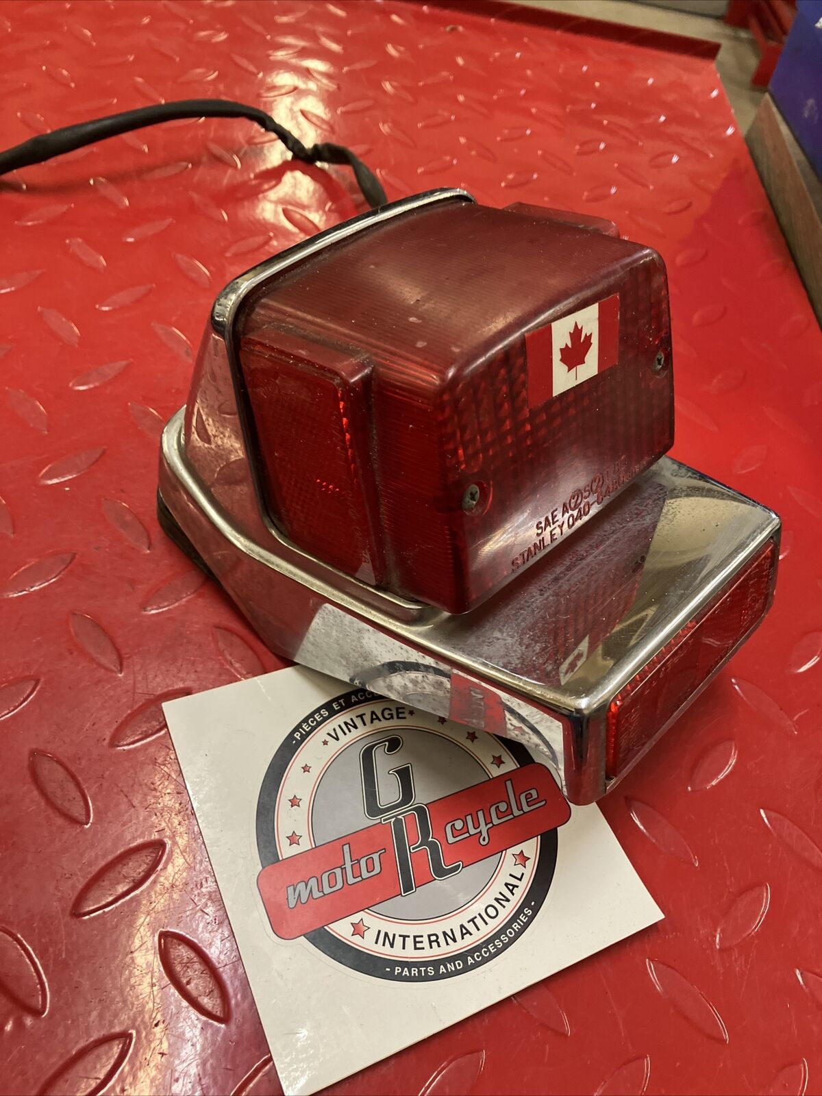 Yamaha XV500 Virago 500 taillight rear back tail light