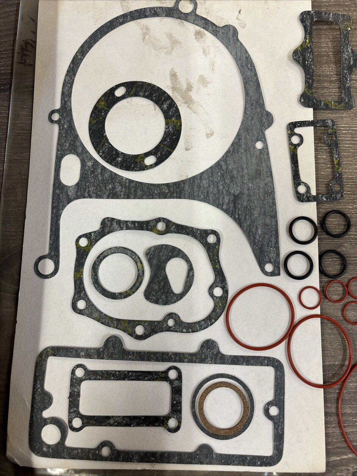 NOS N.P XS1 XS2 GASKET KIT INCOMPLETE J63