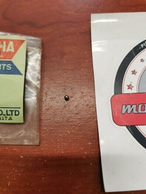 NOS Yamaha 1975 GPX433 1977 GP440 BALL 93501-08028-00 Y136