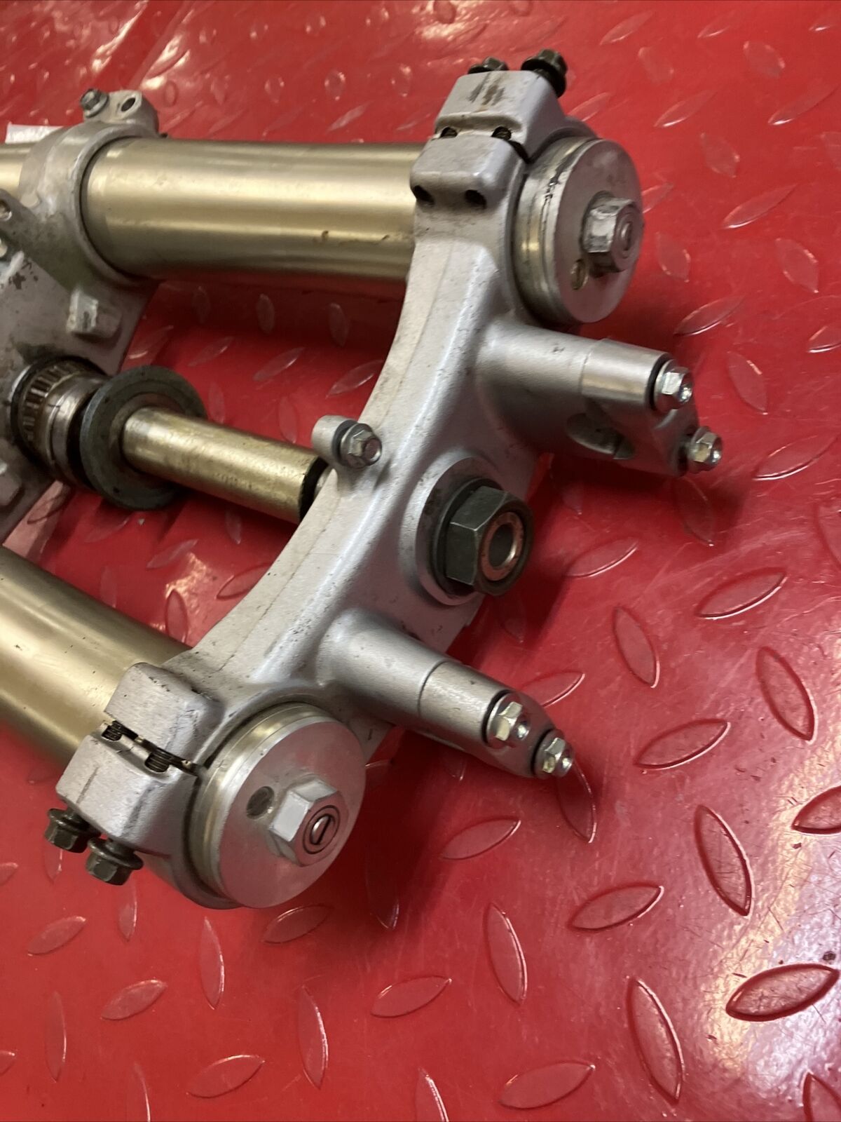 Yamaha YZ125 YZ250 F WR 1998 - 2003 ? Front forks triple clamp