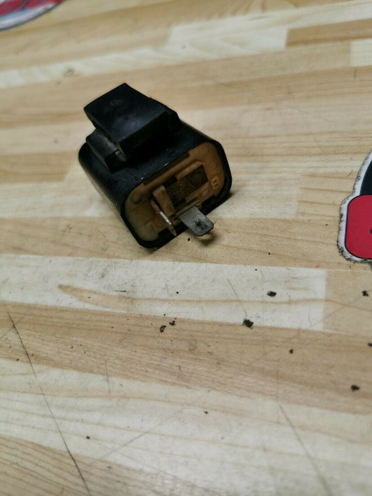 Yamaha DT200 1985 electrical turn signal flasher relay