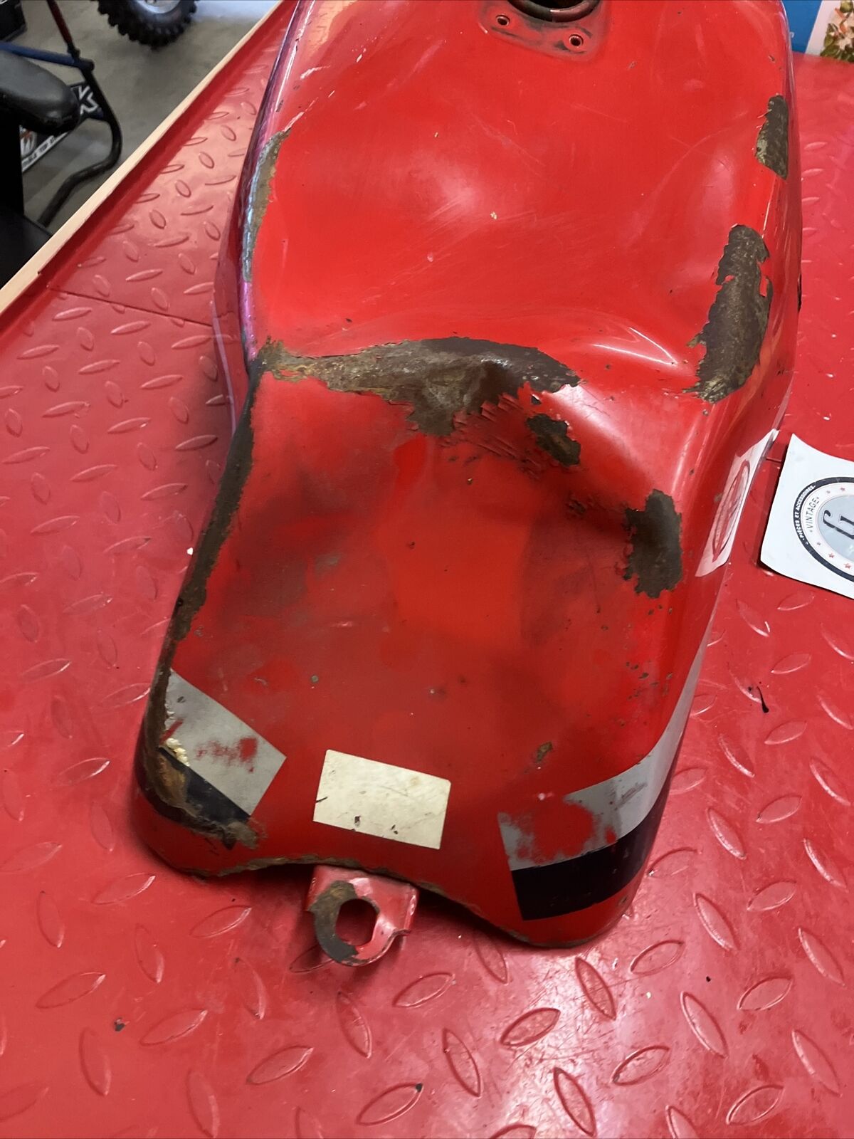 Kawasaki GPZ750 1982 GPZ 750 Fuel tank gas petrol reservoir