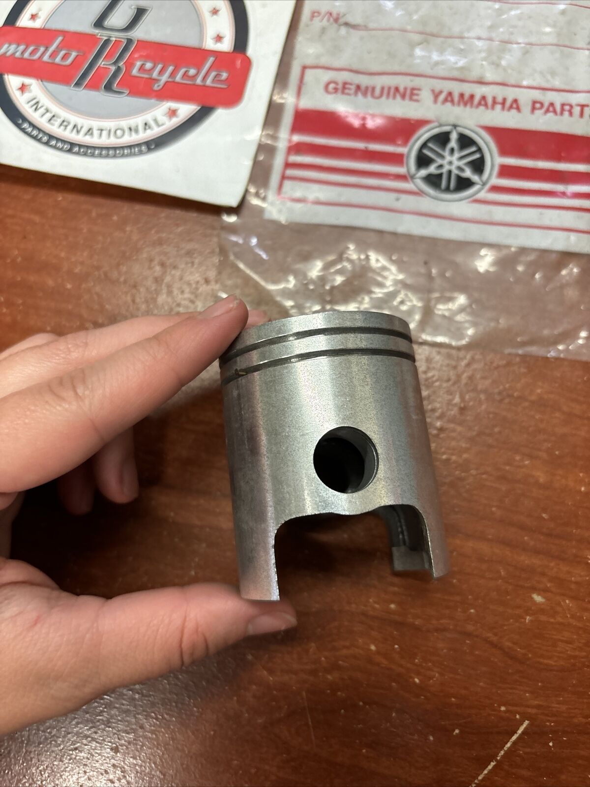 NOS Yamaha 1969 1970 HT1 PISTON O/S 0.25 276-11635-00-00 Y176