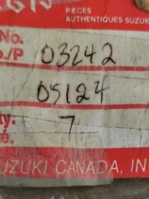 NOS SUZUKI AE50 GS500E GSX1100F GSXR750W RM250 RMX250 SCREW 03242-05124 S46