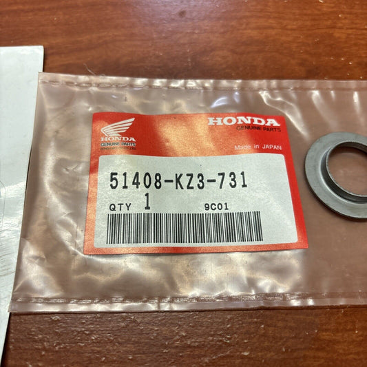 NOS Honda CR125R CR250R CR500R SPRING SEAT 51408-KZ3-731 H150