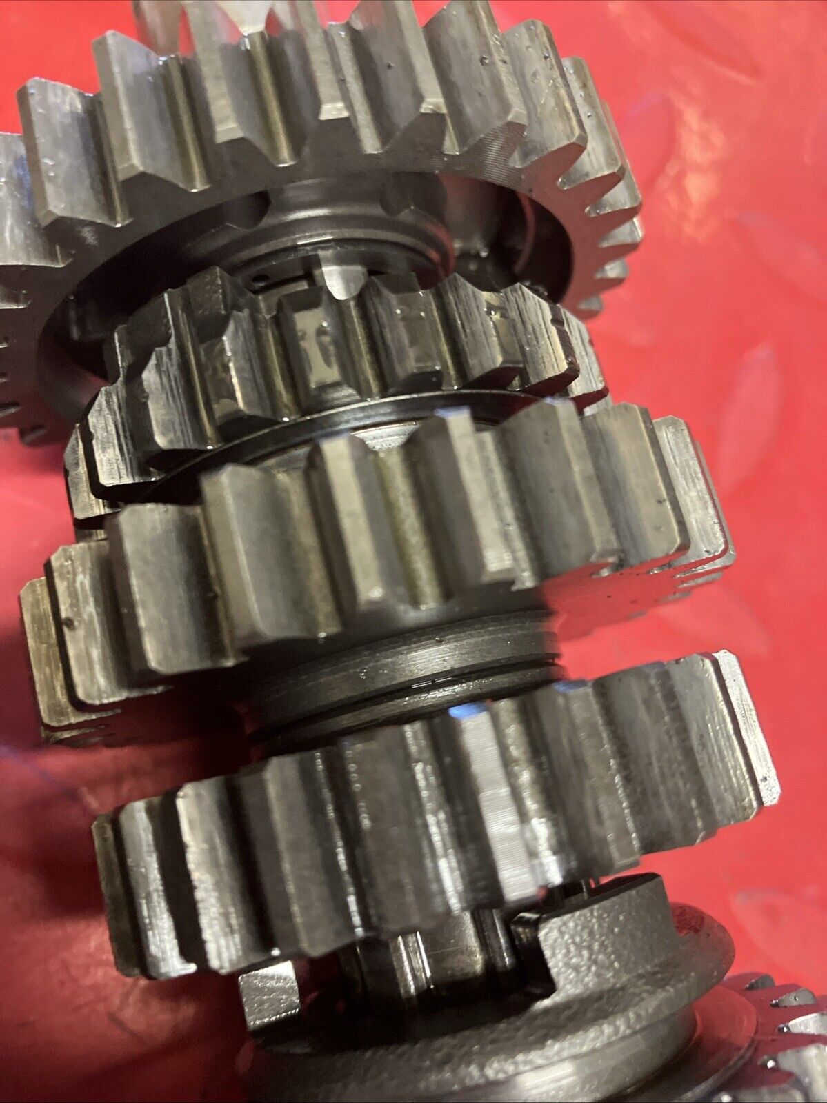 Suzuki RM125 1983 Transmission mainshaft countershaft gear shaft axle