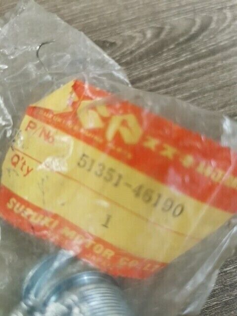 NOS SUZUKI TS100 JR80 DS80 RM50 1979 1980 FORK CAP 51351-46190 S41
